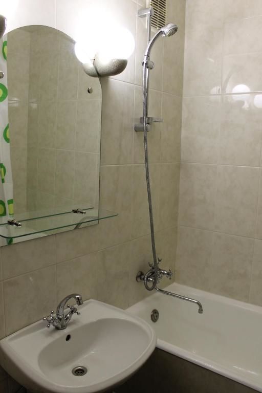 Апартаменты KyivStay Vvedenska Apartment Киев-16